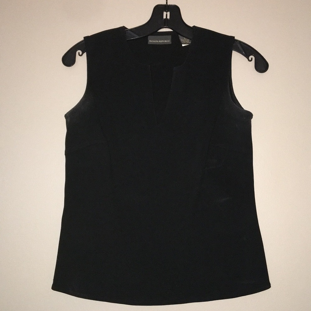 Banana Republican black top